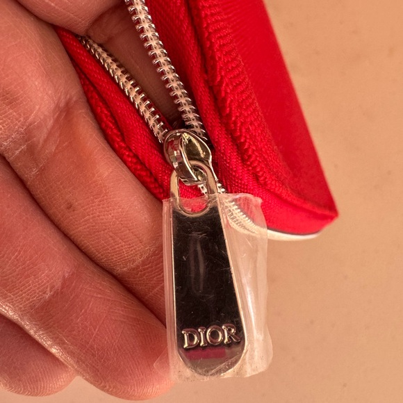 Christian Dior Red Makeup Pouch/Clutch - Picture 4 of 10